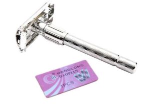 САМОБРЪСНАЧКА SAFETY RAZOR /ПЛАСТМАСА/